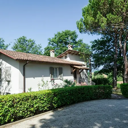 Poloturisticoumbria In Campagna Con Piscina Calzolaro